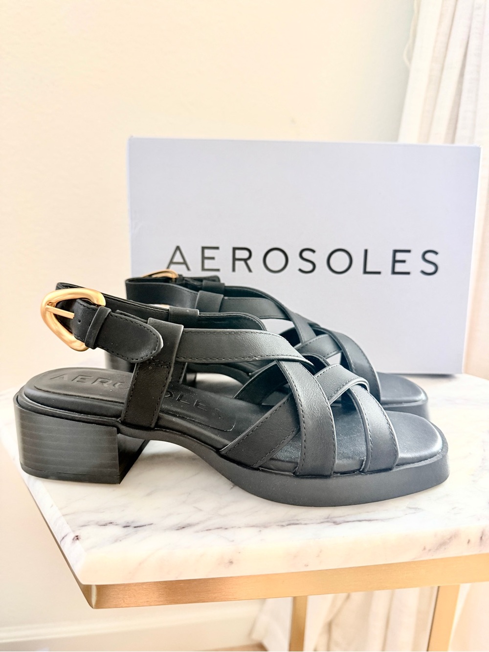 🌟 AEROSOLES Daily Strappy Block Heeled Sandals Black Faux Leather 6.5